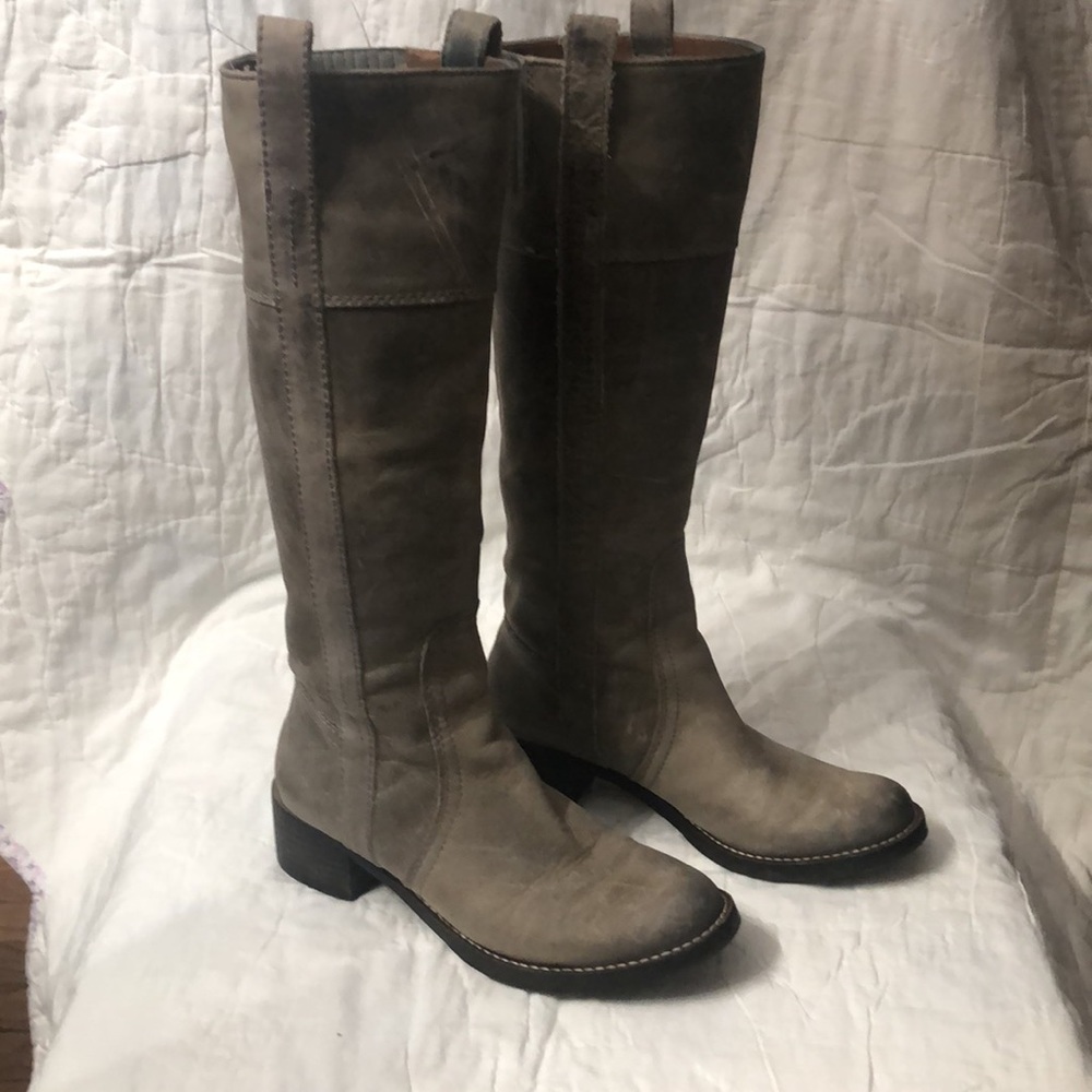 Light gray Lucky Brand boots sz 6.5 - Picture 3 of 5